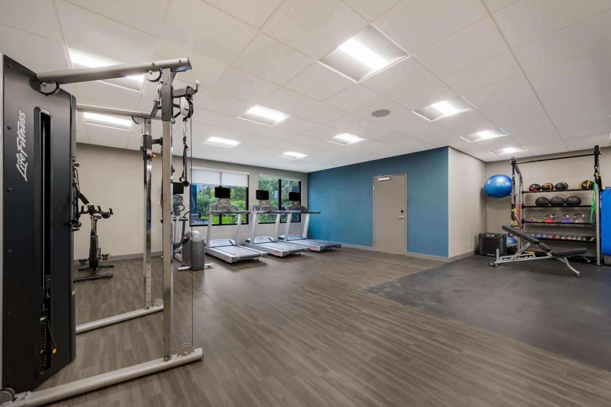 Hampton Inn By Hilton Detroit סאות'פילד מראה חיצוני תמונה