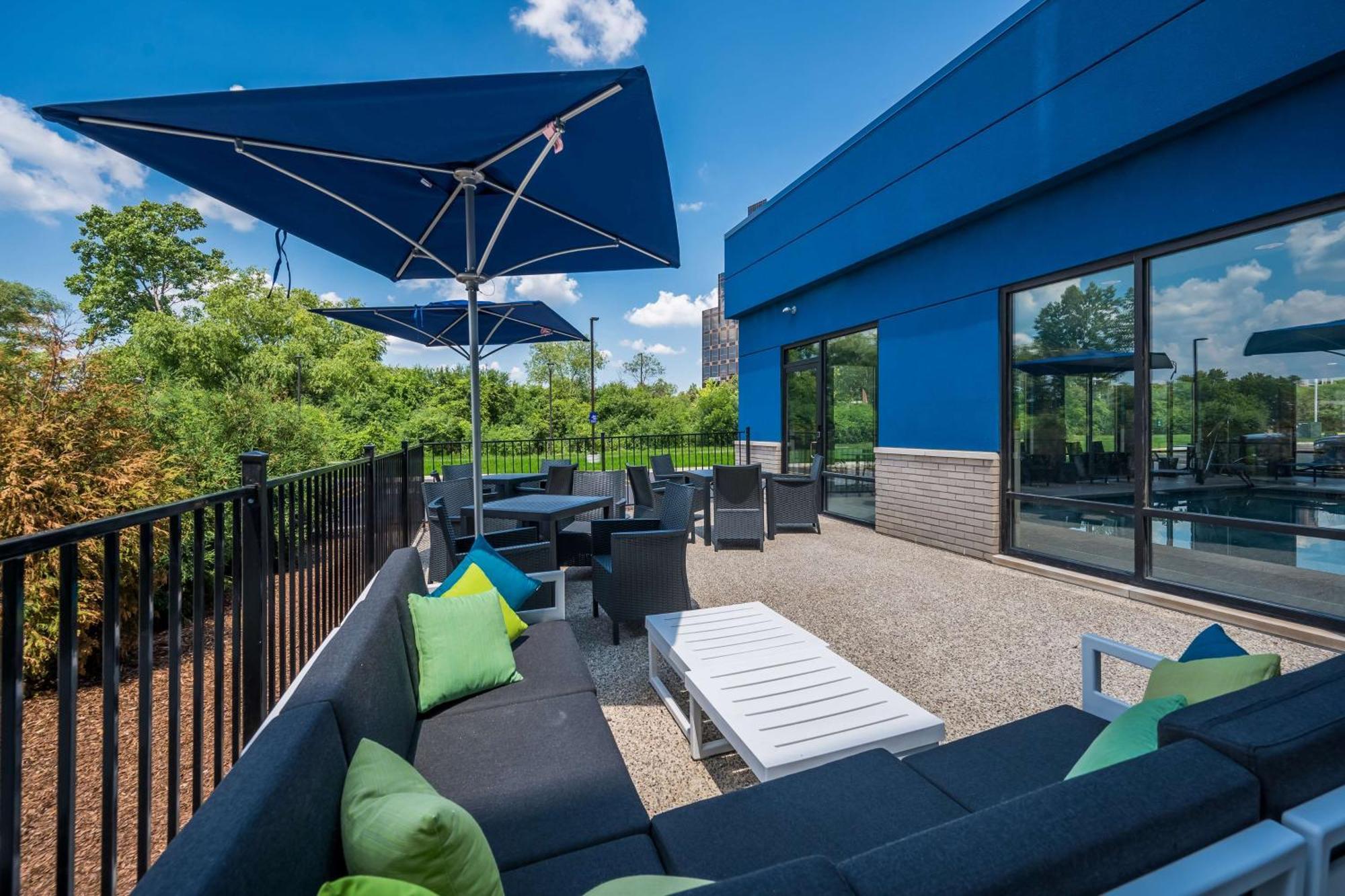 Hampton Inn By Hilton Detroit סאות'פילד מראה חיצוני תמונה